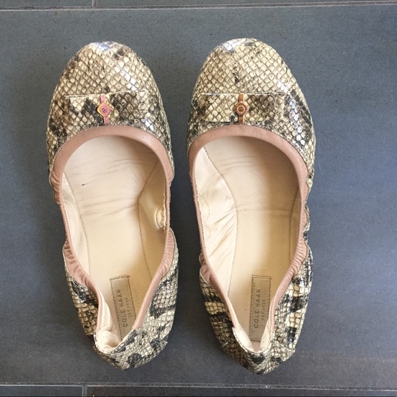 Cole Haan snakeskin flats 7 - Picture 1 of 4